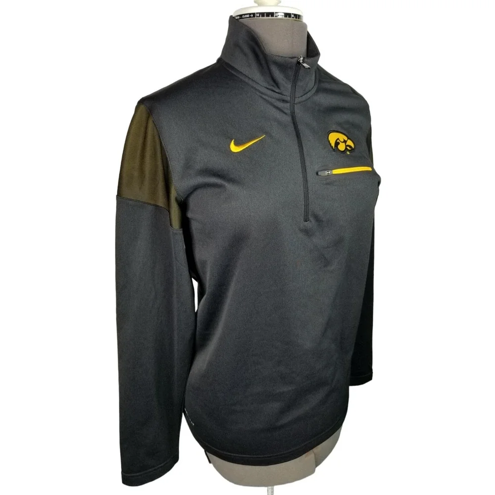 Nike Dri-Fit 1/4 Zip Pullover  Women's Jacket Size S Pit To Pit 20 In Black